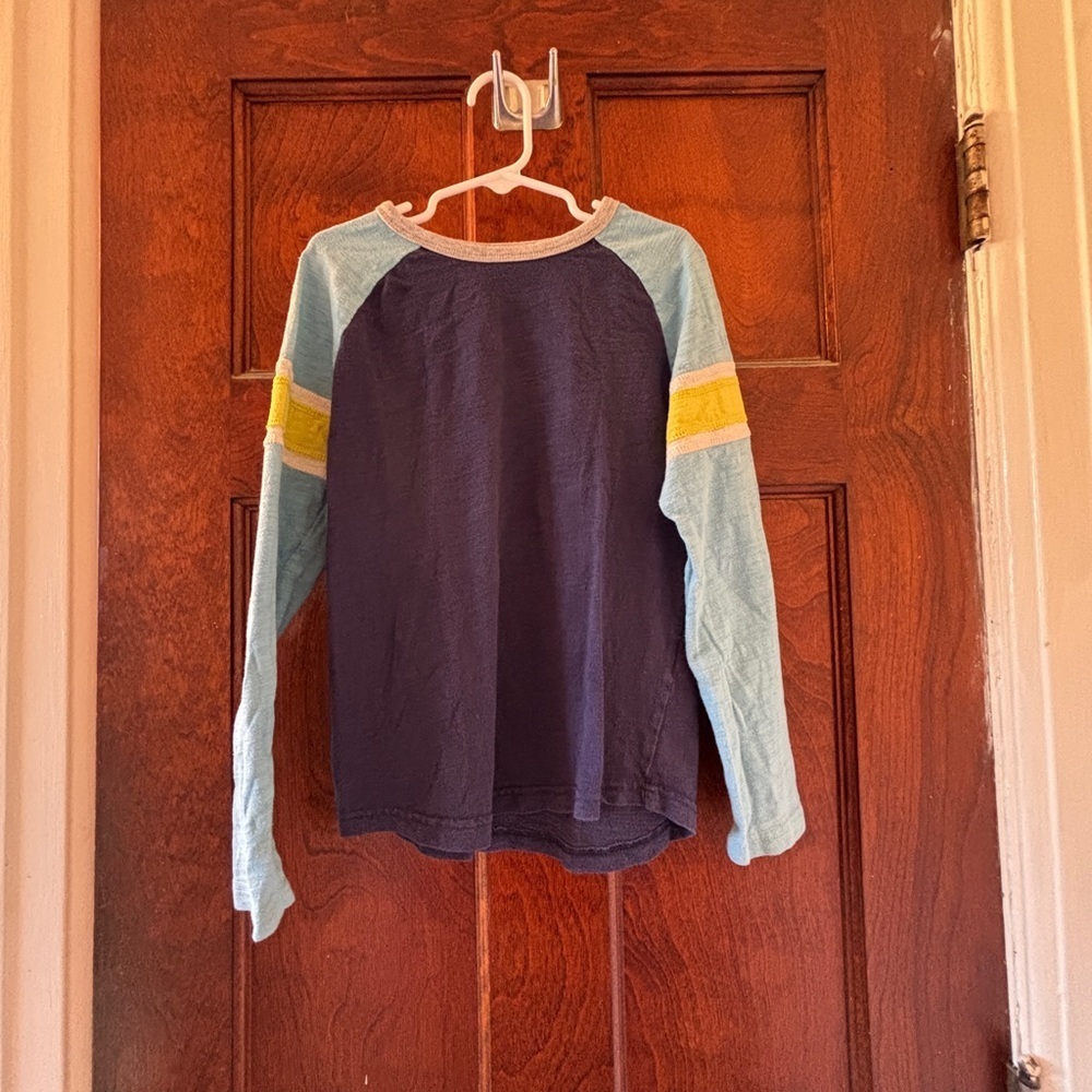 Boden Boy’s 7-8yo Navy&Lght Blue Yellow/White Striped LSS in Great Used CndTn